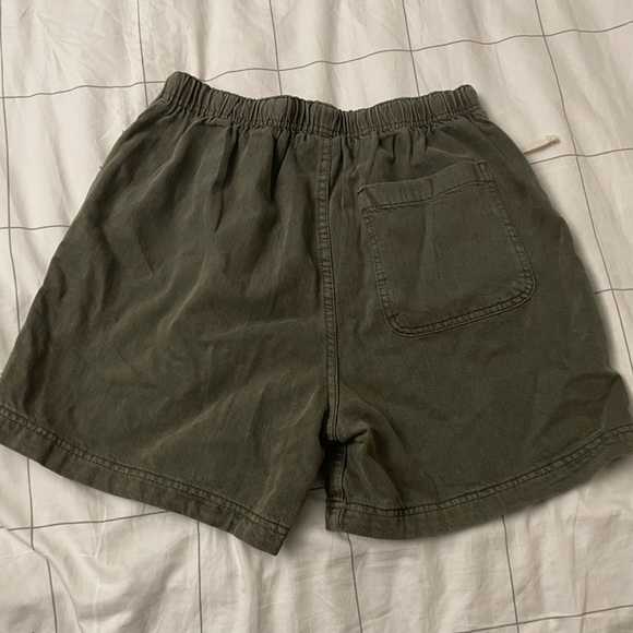 BDG shorts from Urban Outfitters - Picture 2 of 3